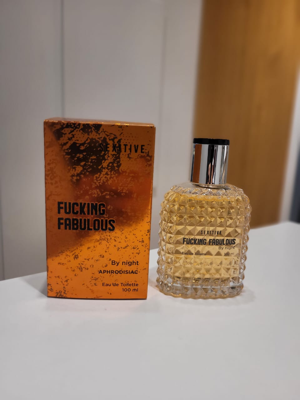 Perfume men fucking - Imagen 4